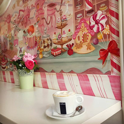 Comentarii opinii despre Cofetăria Trandafirul