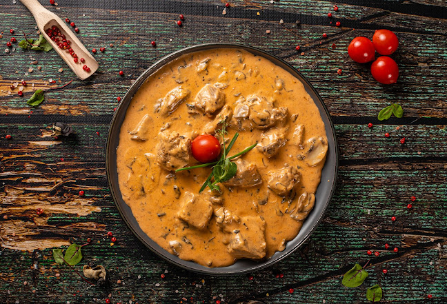 Restaurant Pensiune Lyra | mâncare tradițională, preparate bbq, livrare mures, restaurant mures