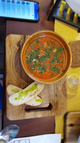 NEST Hotel & Restaurant - Gastronomie și ospitalitate