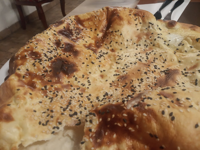 Opinii despre Zaza în Brăila - Gastronomie și ospitalitate