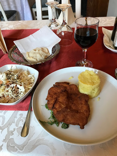 Casa Oamenilor de Știință - Gastronomie și ospitalitate