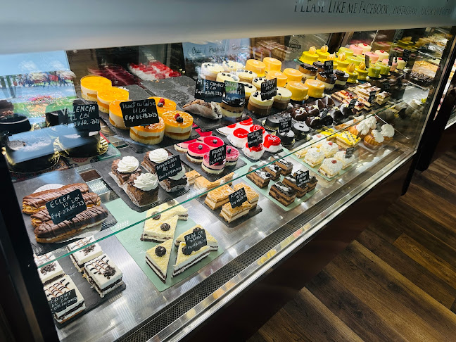 Un Băiat și o Fată Pitești - Gastronomie și ospitalitate