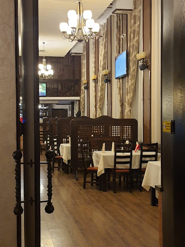 Opinii despre Hamlet în Bacău - Gastronomie și ospitalitate