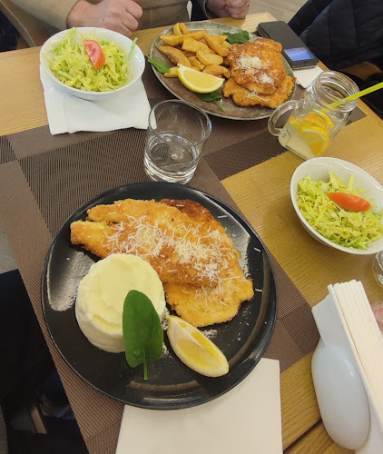 Opinii despre Crema Restaurant în Alba Iulia - Gastronomie și ospitalitate