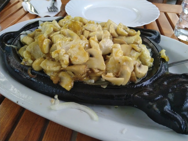 Yanjing Restaurant Chinezesc - Gastronomie și ospitalitate