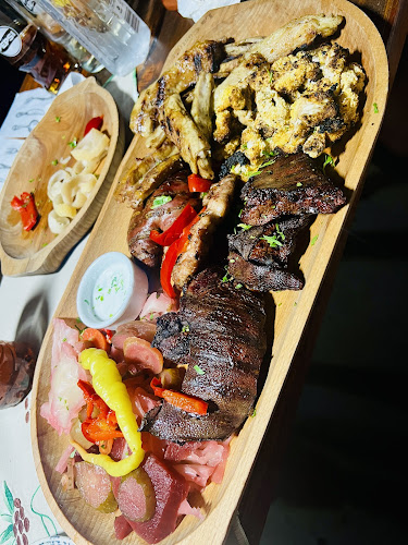 Strada Episcop Ghenadie 12, Curtea de Argeș 115300