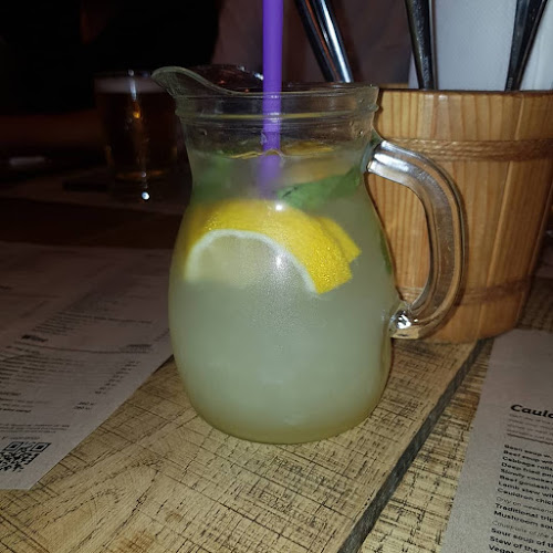 La Ceaun - Piata Sfatului - Gastronomie și ospitalitate