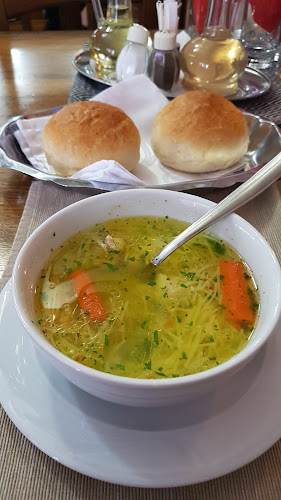 ROUTE 60 Restaurant Pensiune DN1 E60 Ciucea - Ciucea