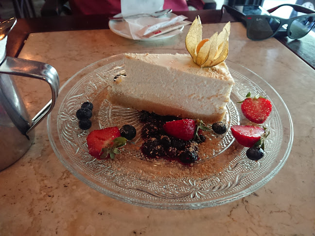 Comentarii opinii despre Salon Golescu