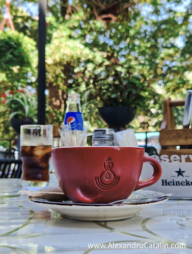 Opinii despre Amadeus în Galați - Gastronomie și ospitalitate