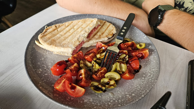 Comentarii opinii despre Velo Coffee-Cafe Du Theatre Roastery