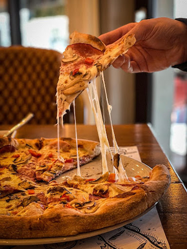 Restaurantul "Wenge Bistro" Botoșani