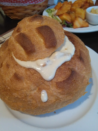 Comentarii opinii despre Casa Argeșeană Tradițional