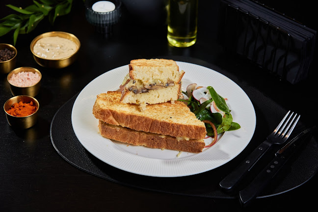 Snobbish Burger - Gastronomie și ospitalitate