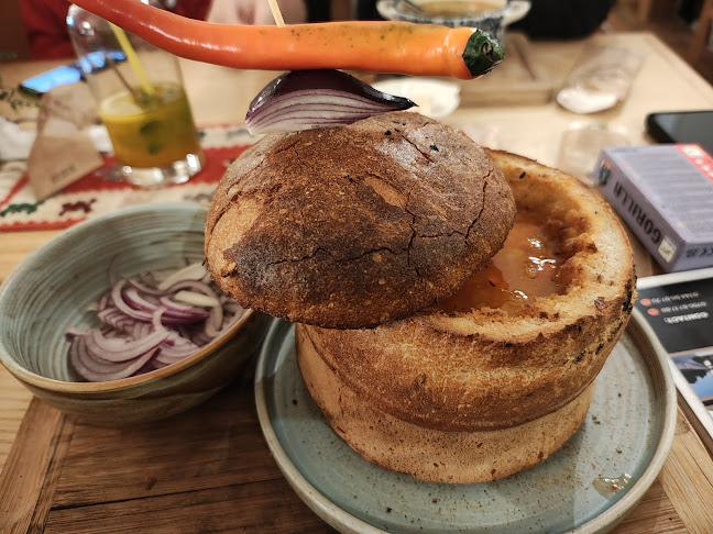 Hanul Haiducilor - Gastronomie și ospitalitate