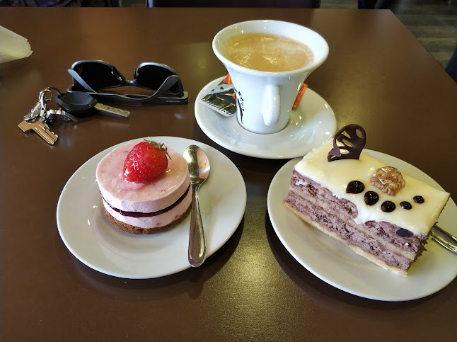 Strada Victoriei 12a, Pitești 110017