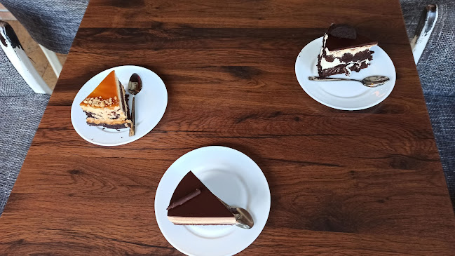 Opinii despre MARCO - Brutarie, Patiserie, Cofetarie în Focșani - Gastronomie și ospitalitate