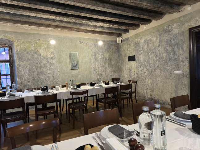 Opinii despre Max în Sibiu - Gastronomie și ospitalitate