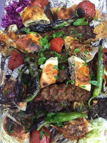 Opinii despre A La Turca restaurant Balotești în București - Gastronomie și ospitalitate