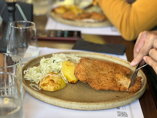 Comentarii opinii despre Lloyd