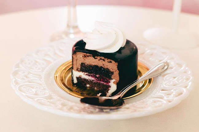 Comentarii opinii despre Daniela Chocolate