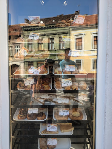 Str Gheorghe Bariţiu 13, Brașov 500025