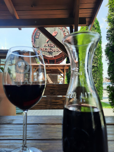 Opinii despre Taverna Pecicana în Pecica - Gastronomie și ospitalitate