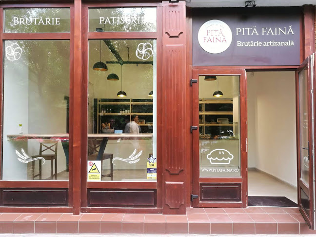 Pită Faină