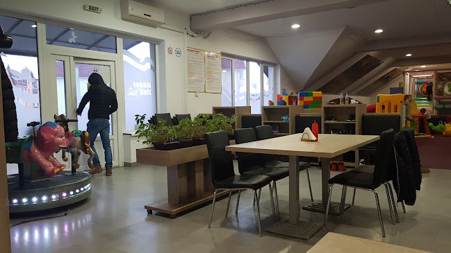 Comentarii opinii despre Hills