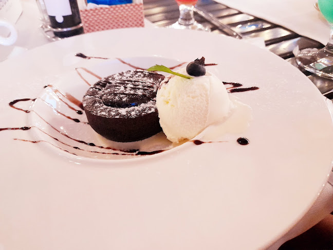 Restaurant MCM - Gastronomie și ospitalitate