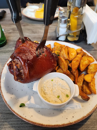 La Borsanu ( Pensiune & Restaurant) - Gastronomie și ospitalitate