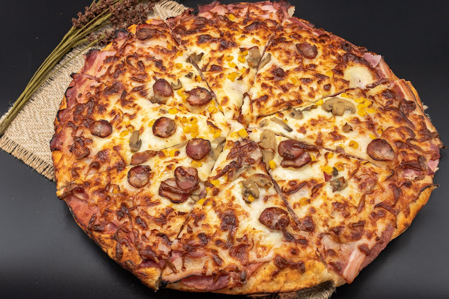 Comentarii opinii despre Crosta