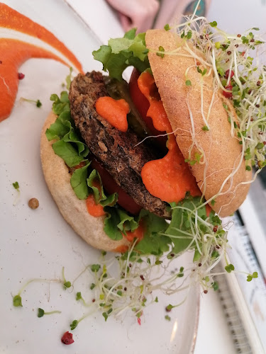 Opinii despre rawdia în Brașov - Gastronomie și ospitalitate