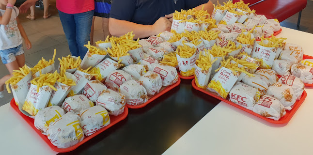 Comentarii opinii despre KFC Sibiu Shopping City