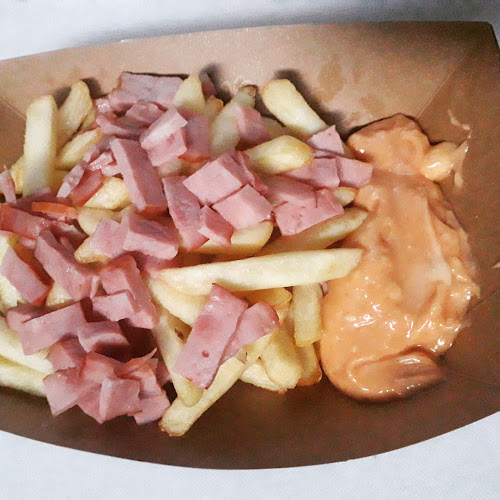 Opinii despre Pizza by Versailles în Hunedoara - Gastronomie și ospitalitate