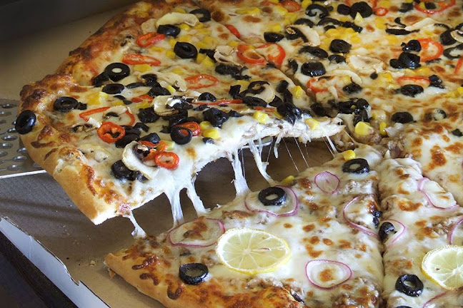 Opinii despre Pizzeria 4 Colțuri în Hunedoara - Gastronomie și ospitalitate