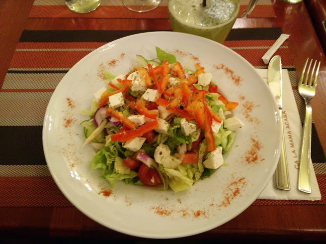 Opinii despre La Mama în București - Gastronomie și ospitalitate