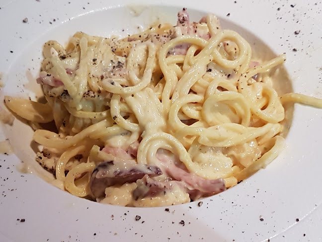 Strada Sarmisegetuza 2, Constanța 900670