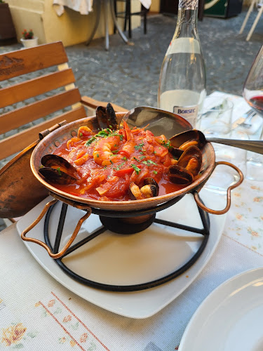 Opinii despre Old Lisbon în Sibiu - Gastronomie și ospitalitate