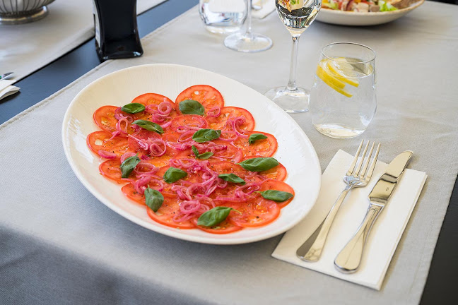 Strada Michael Weiss 11, Brașov 500031