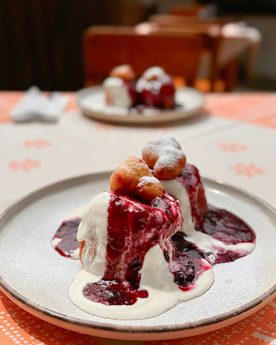 Șura Dacilor - Brașov