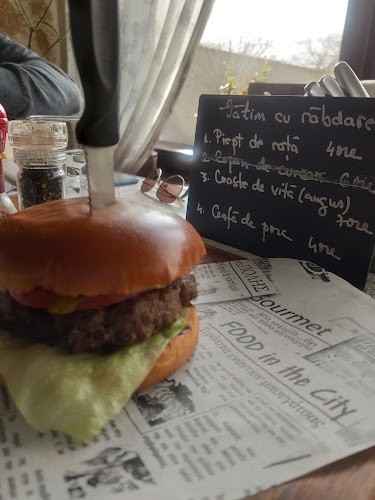 Blue Window - Slatina