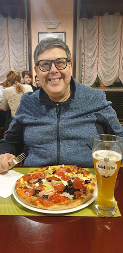 Opinii despre La Fenice Restaurant în Brăila - Gastronomie și ospitalitate