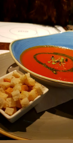 Noa Restoclub - Gastronomie și ospitalitate