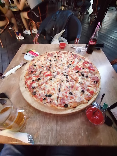 Strada 9 Mai 74, Târgu Jiu 210006