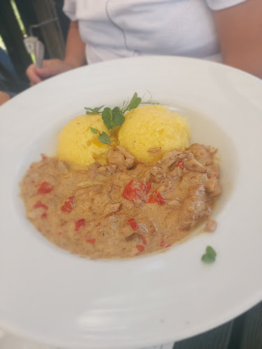 Comentarii opinii despre Podu' cu lanțuri