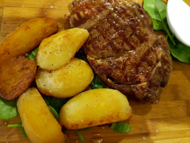 Opinii despre Restaurant Ema Del Mar în Arad - Gastronomie și ospitalitate