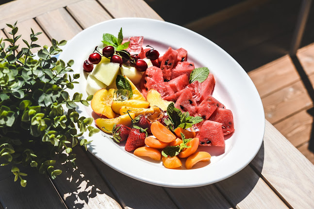 Opinii despre IpaNera Restaurant, Cocktail bar & Beach în Constanța - Gastronomie și ospitalitate