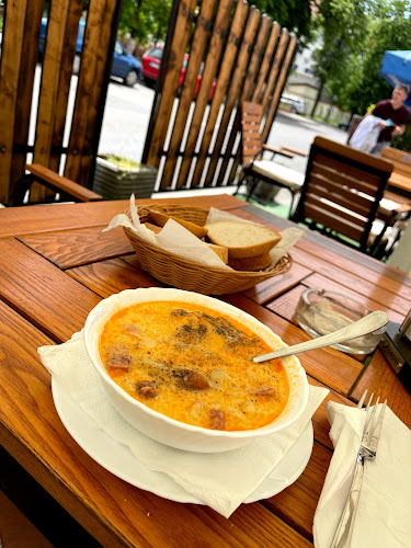 Carmen - Bar & Bistro