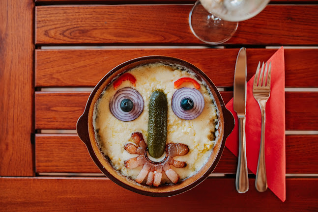 Opinii despre Telegdy Ház în Praid - Gastronomie și ospitalitate